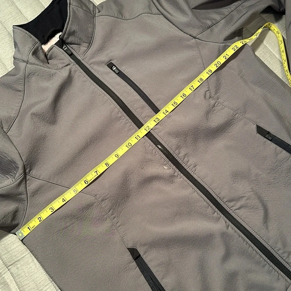Zine zip front mid-weight coat, size large
